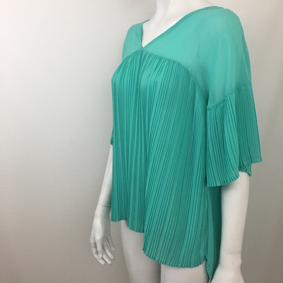 Umgee Pleated Sheer Hi Lo BOHO Blouse Size Small - Picture 3 of 5